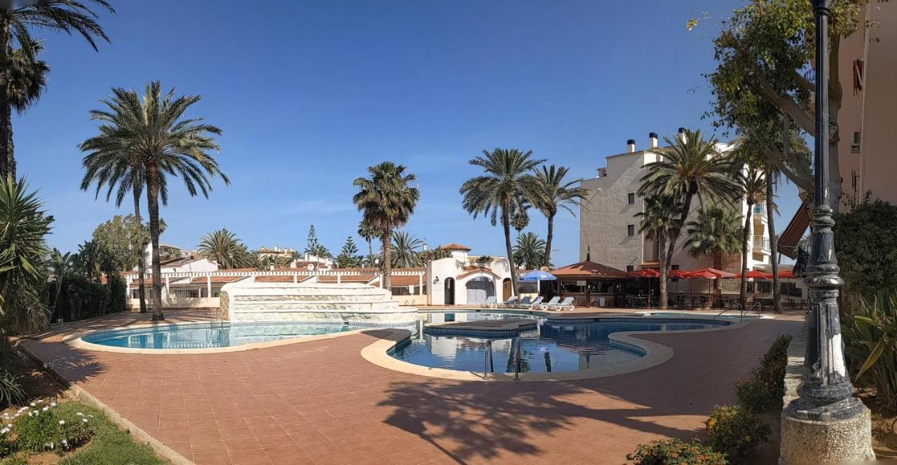 Estudio Con Piscina, Playa Y Wifi Denia Ngoại thất bức ảnh