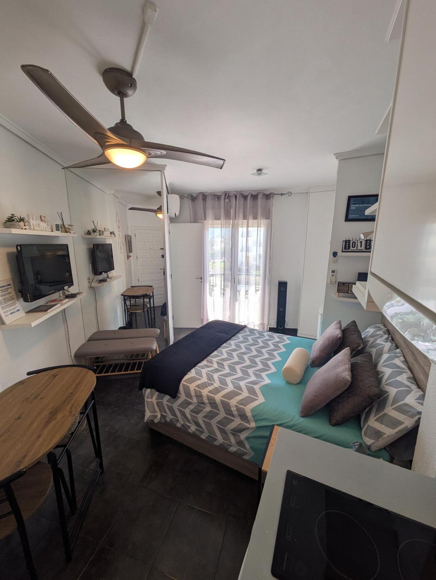 Estudio Con Piscina, Playa Y Wifi Denia Ngoại thất bức ảnh