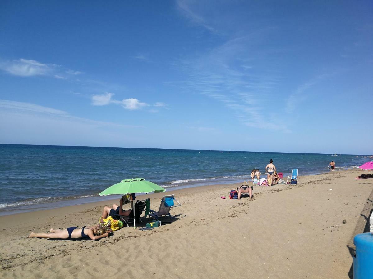 Estudio Con Piscina, Playa Y Wifi Denia Ngoại thất bức ảnh